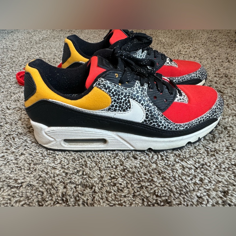 Nike shoes